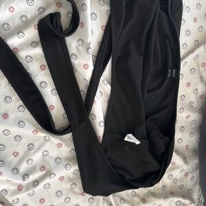 SHEIN Black Ribbed Crop Top